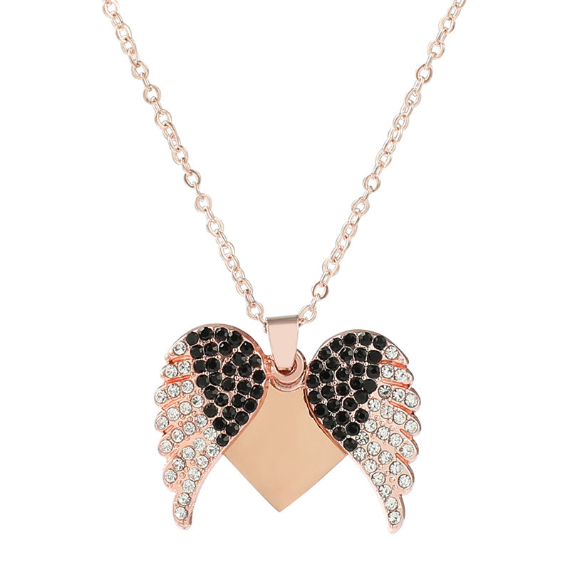 Fashion Style New Creative Butterfly Pendant Necklace