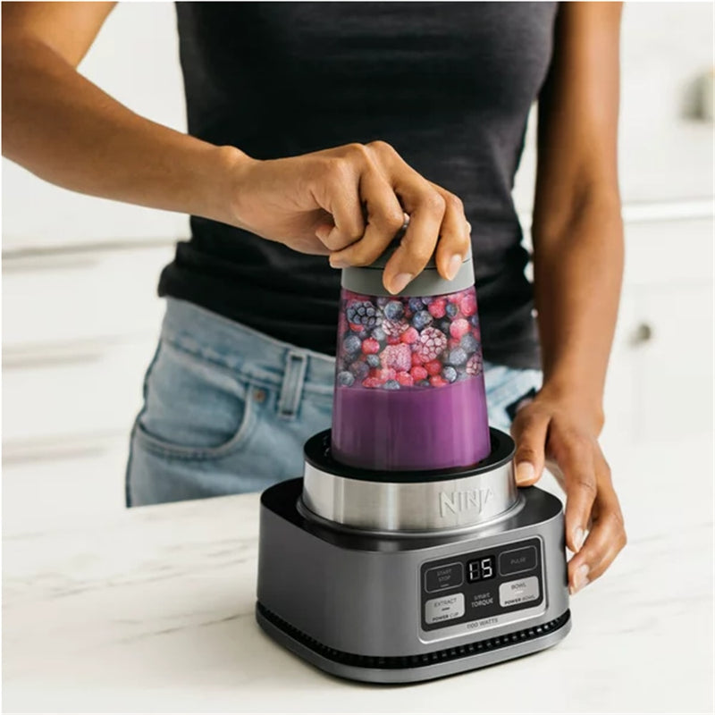 Smoothie Bowl Maker and Nutrient Extractor Blender.